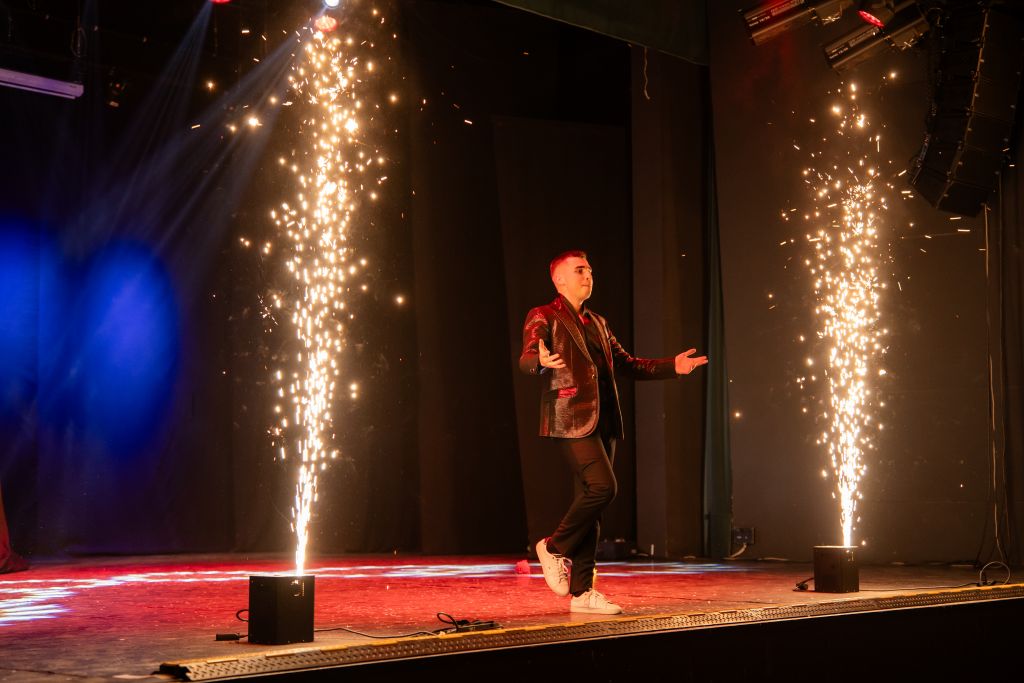 Szemfényvesztők Miskolc Képek (250 of 268)